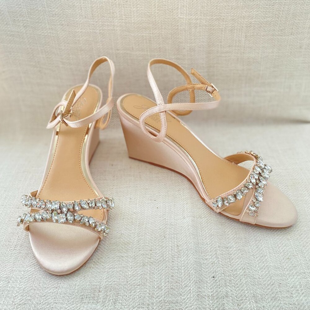 Badgley Mischka Nell Crystal Embellished Wedge size 8